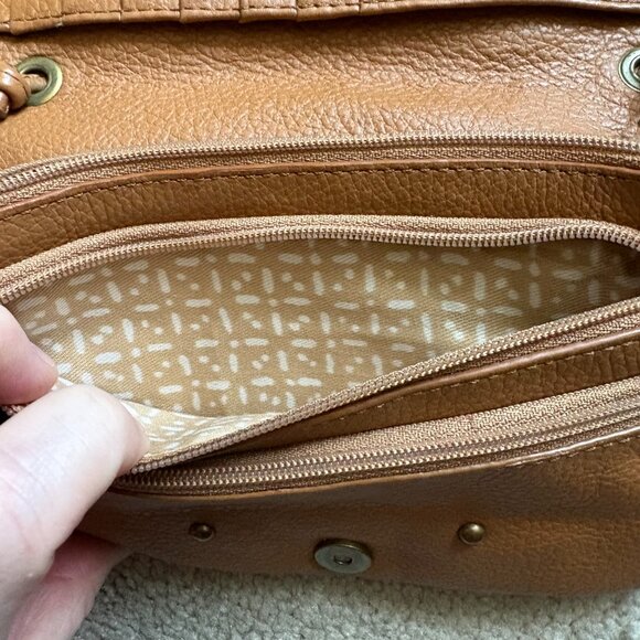 Lucky Brand Liza convertible wallet crossbody bag purse 8 x 5.5 x 1 inches - Picture 8 of 11